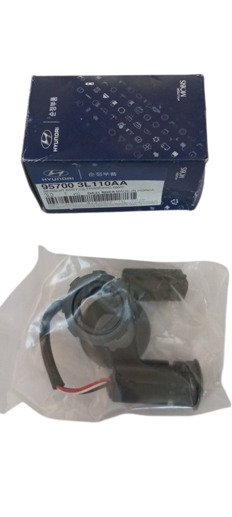 34-removebg-preview سنسور پارک سپر عقب (Ultrasonic Back Warning Sensor / Parking Sensor) هیوندای آزرا - Image 1